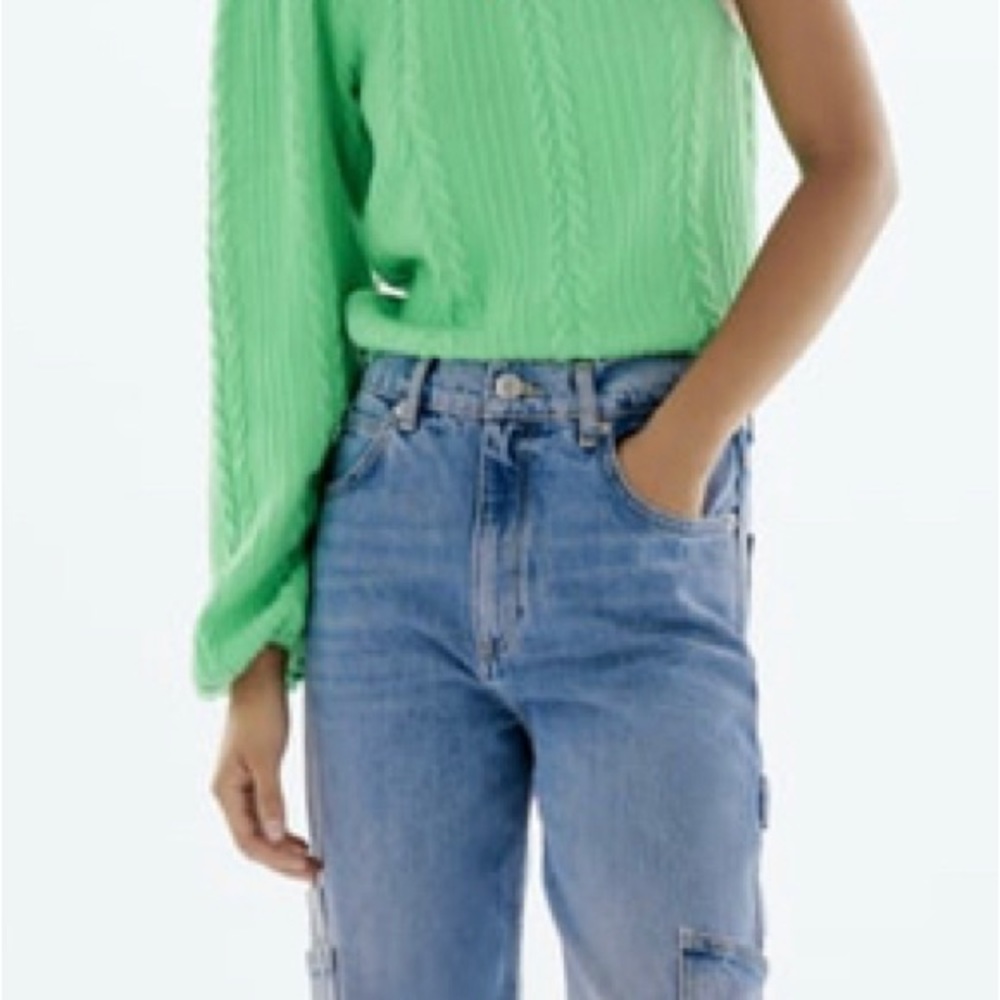 Green One sleeve cable knit sweater